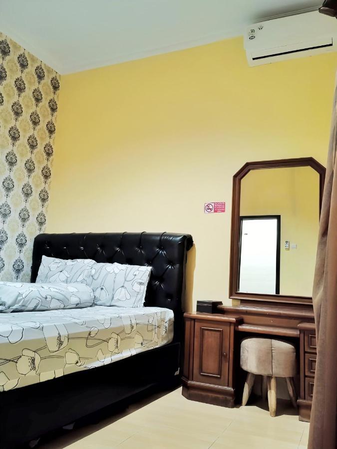 De Patuk Homestay Yogyakarta Exterior photo